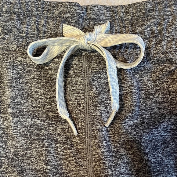 Vuori Performance joggers dark gray - Picture 2 of 7